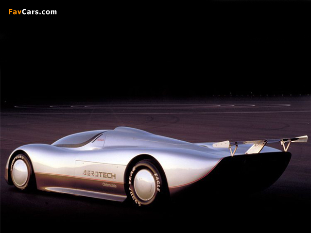 Photos of Oldsmobile Aerotech I Short Tail Concept 1987 (640 x 480)