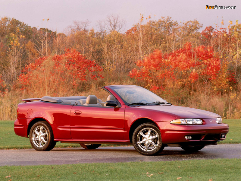 Images of Oldsmobile Alero Convertible Concept 2001 (800 x 600)