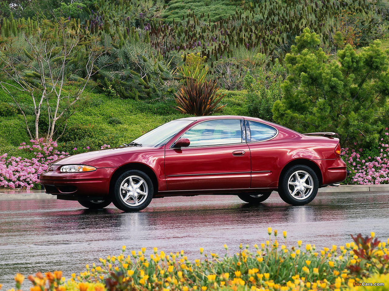Pictures of Oldsmobile Alero Coupe 1998–2004 (1280 x 960)