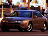 Images of Oldsmobile Aurora 2000–03