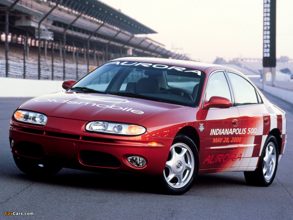 Images of Oldsmobile Aurora Indy 500 Pace Car 2000 (1024 x 768)