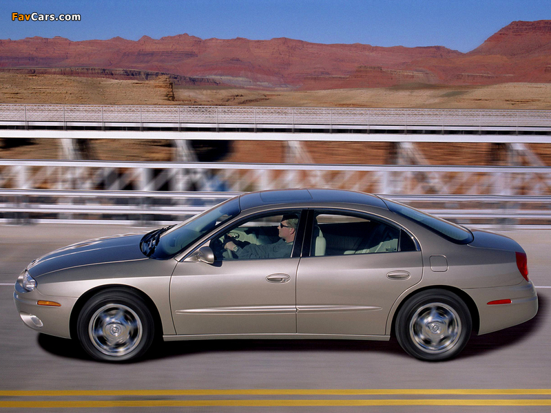 Oldsmobile Aurora 1999–2003 images (800 x 600)