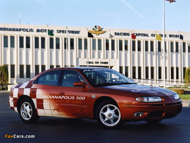Oldsmobile Aurora Indy 500 Pace Car 2000 pictures (640 x 480)
