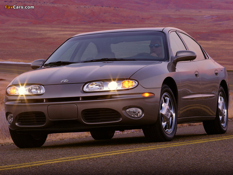 Photos of Oldsmobile Aurora 1999–2003 (800 x 600)