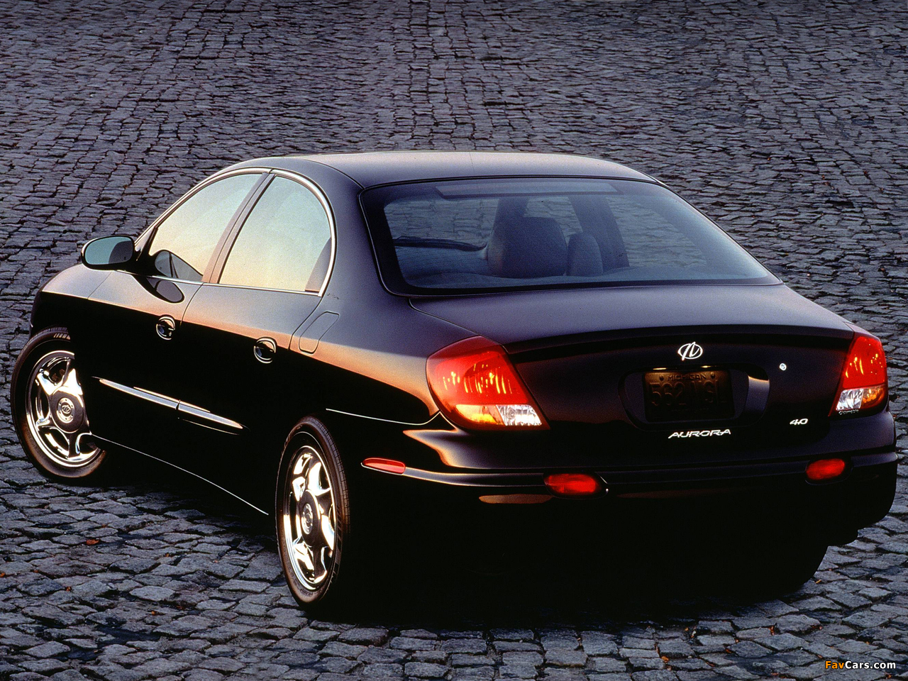 Pictures of Oldsmobile Aurora 1999–2003 (1280 x 960)