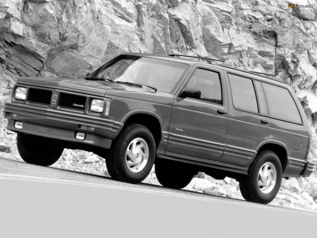 Oldsmobile Bravada 1990–95 images (1280 x 960)