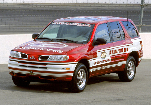 Oldsmobile Bravada Indy 500 Pace Car 2001 wallpapers