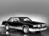 Pictures of Hurst/Olds Cutlass Calais 15th Anniversary 1983