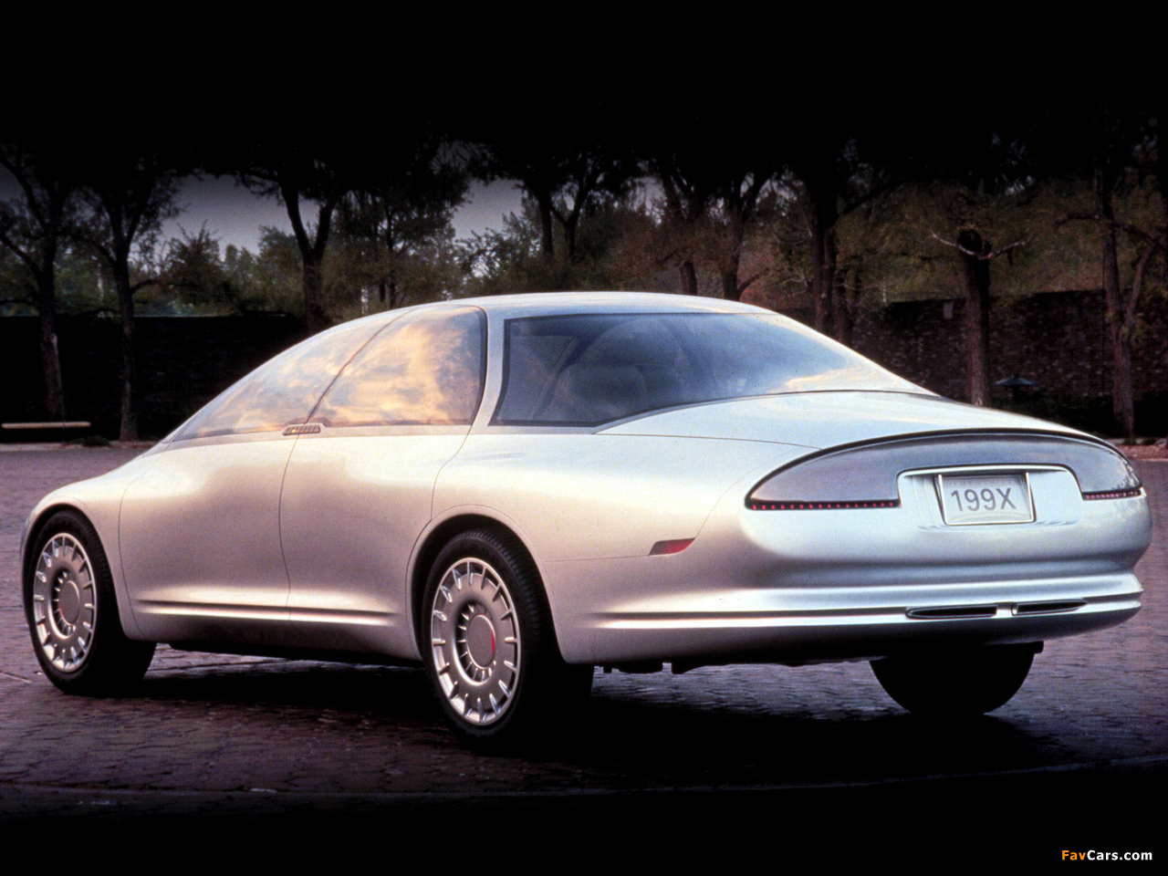 Oldsmobile Tube Car Concept 1989 pictures (1280 x 960)