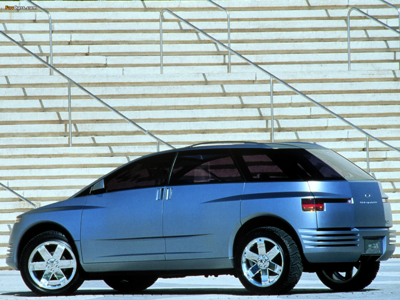 Oldsmobile Recon Concept 1999 pictures (1280 x 960)
