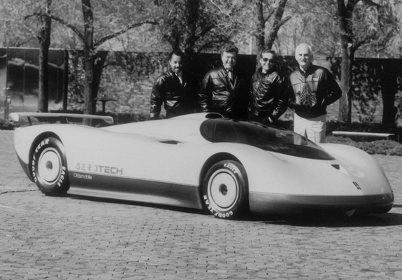 Pictures of Oldsmobile Aerotech I Short Tail Concept 1987