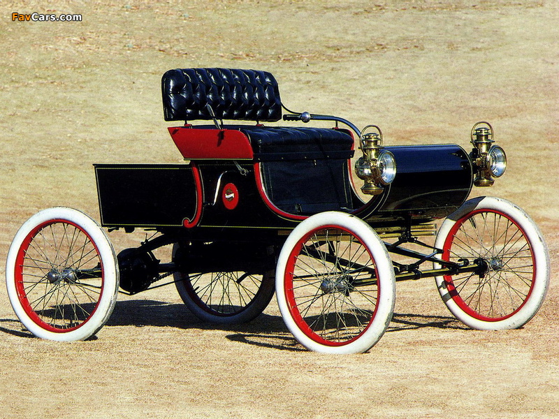 Oldsmobile Model R Curved Dash Runabout 1901–03 pictures (800 x 600)