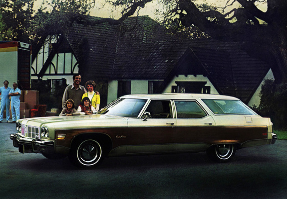 Images of Oldsmobile Custom Cruiser 1975