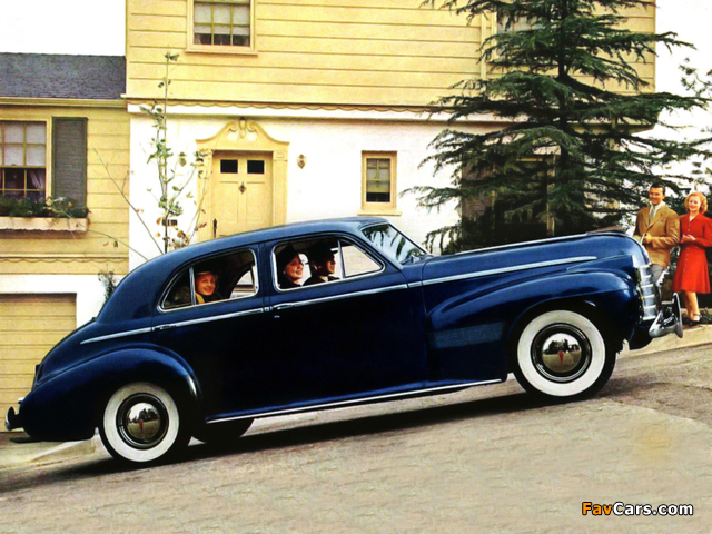 Oldsmobile Custom Cruiser (3919) 1940 wallpapers (640 x 480)