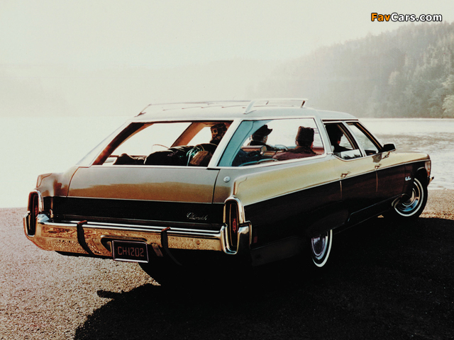 Oldsmobile Custom Cruiser 1973 wallpapers (640 x 480)