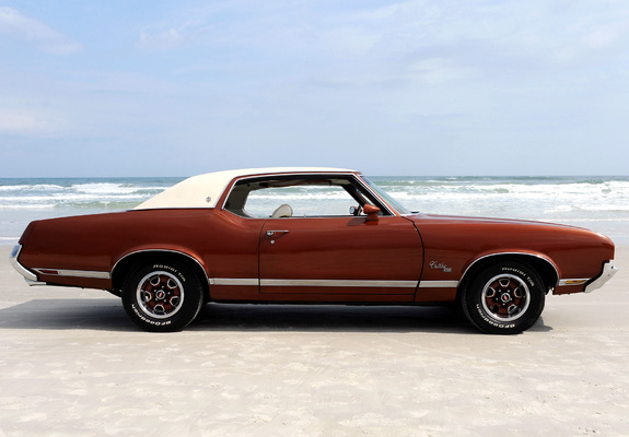 Images of Oldsmobile Cutlass Supreme SX Holiday Coupe (4257) 1971