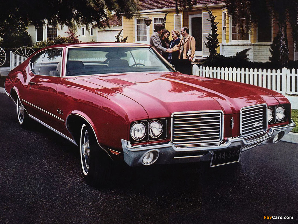 Oldsmobile Cutlass S Holiday Coupe (CS-G87) 1972 images (1024 x 768)