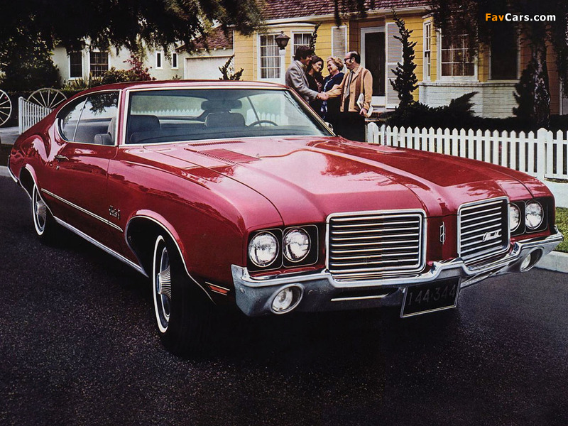 Oldsmobile Cutlass S Holiday Coupe (CS-G87) 1972 images (800 x 600)