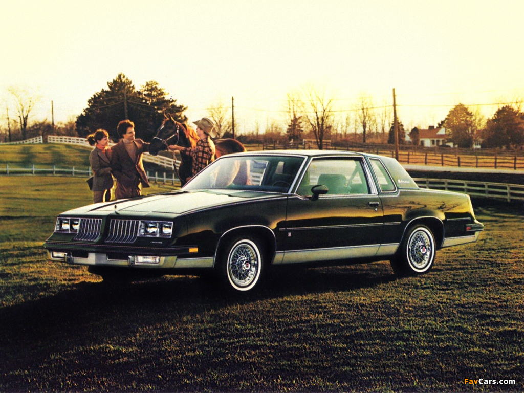 Oldsmobile Cutlass Supreme Brougham Coupe (M47) 1984 images (1024 x 768)