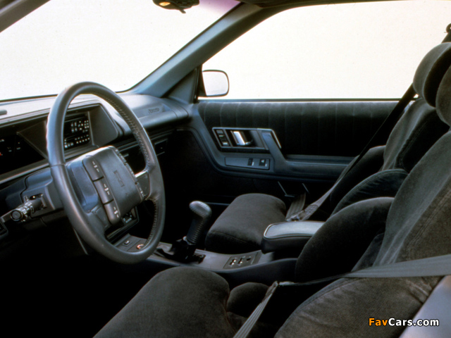 Oldsmobile Cutlass Supreme 1988–97 pictures (640 x 480)