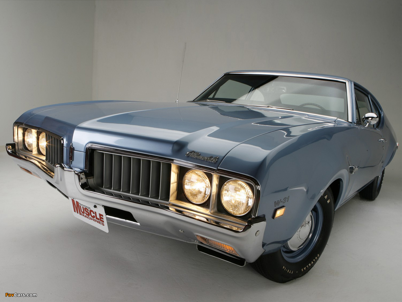 Photos of Oldsmobile Cutlass W-31 Sport Coupe 1969 (1280 x 960)