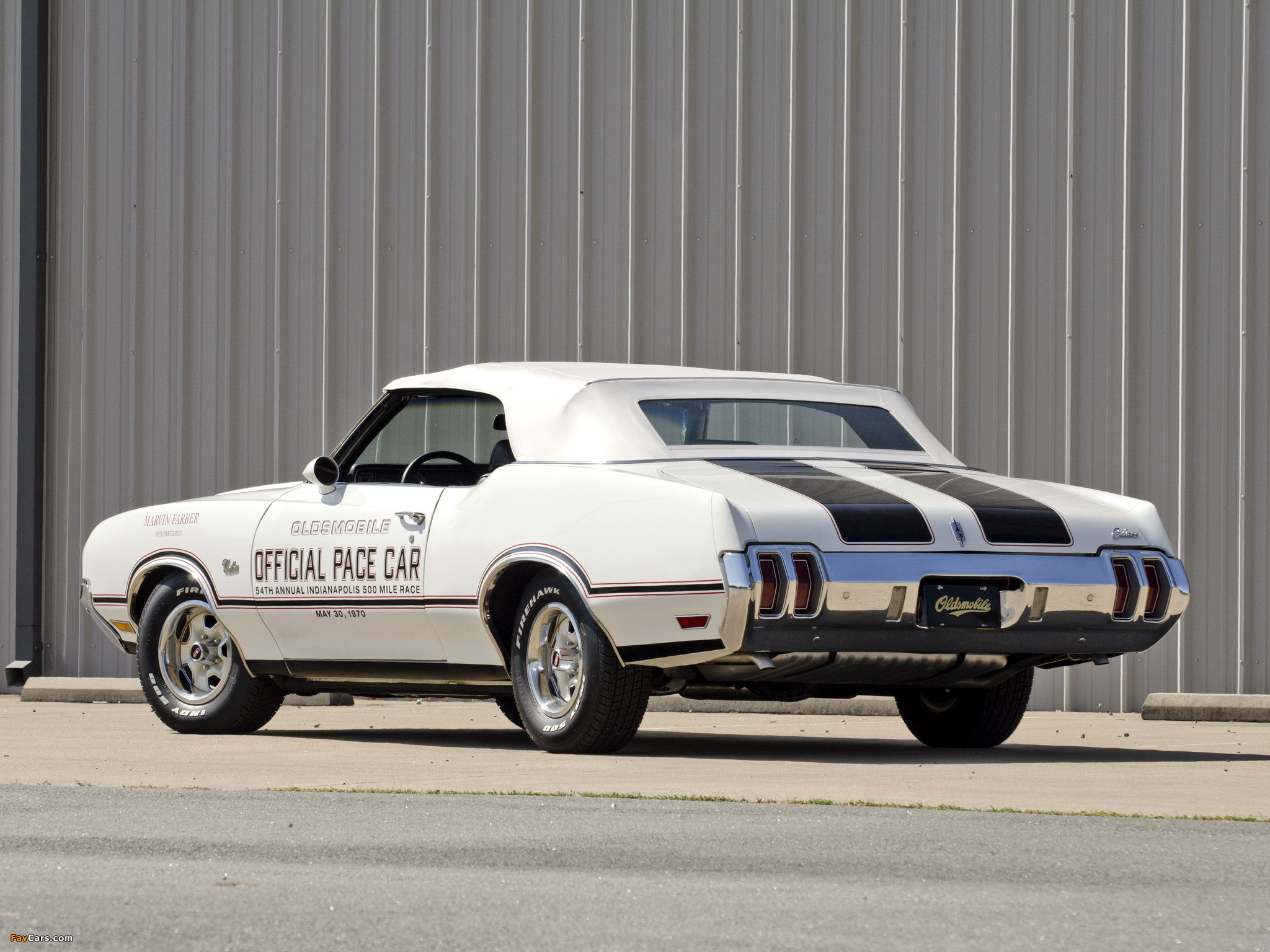 Pictures of Oldsmobile Cutlass Supreme Convertible Indy 500 Pace Car (4267) 1970 (2048 x 1536)