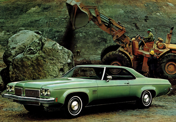 Oldsmobile Delta 88 Royale 2-door Hardtop Coupe 1973 pictures