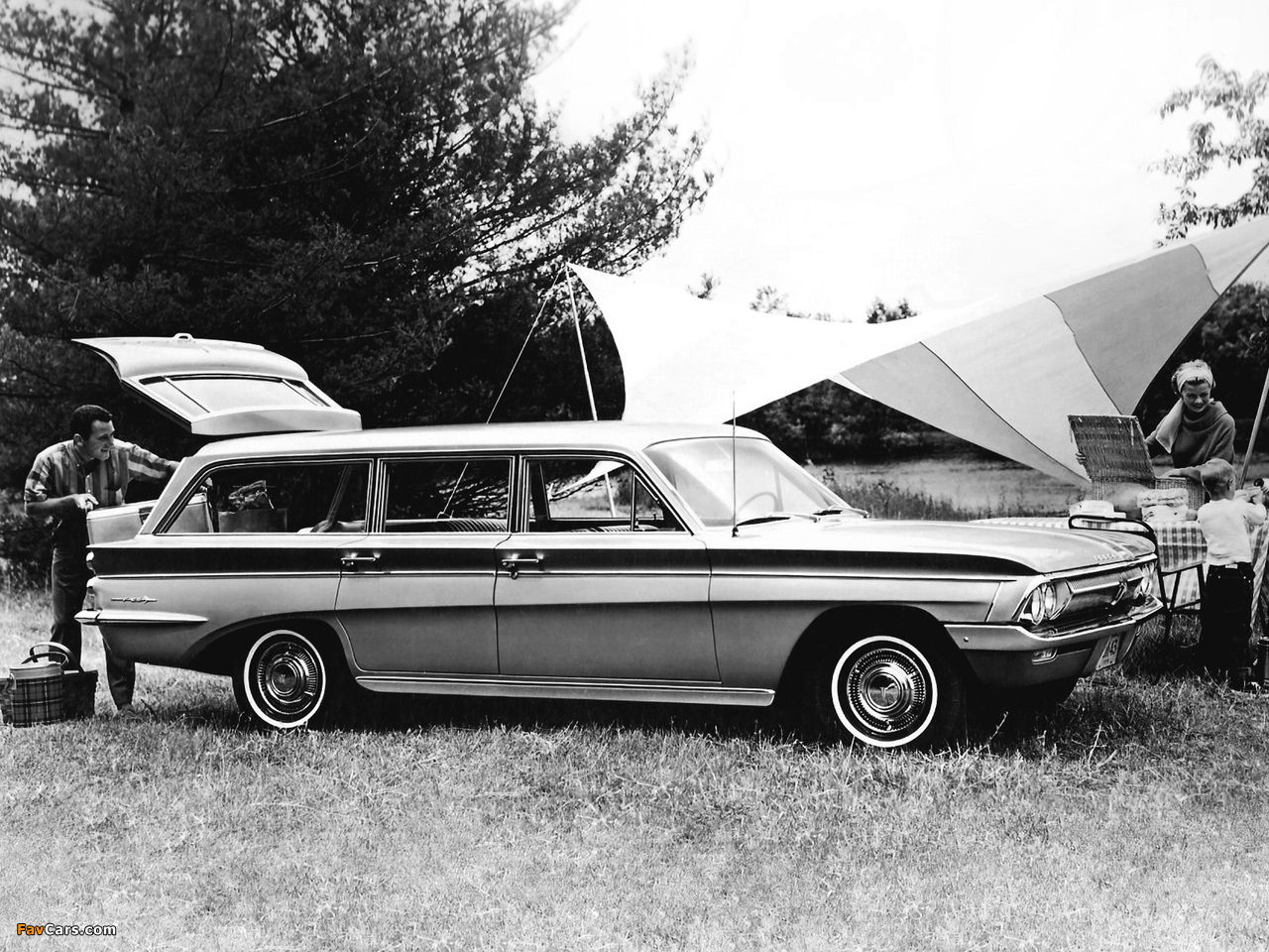 Oldsmobile F-85 Station Wagon 1961 photos (1280 x 960)