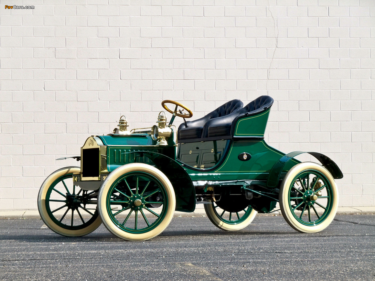 Oldsmobile French Front Touring Runabout 1904 wallpapers (1280 x 960)