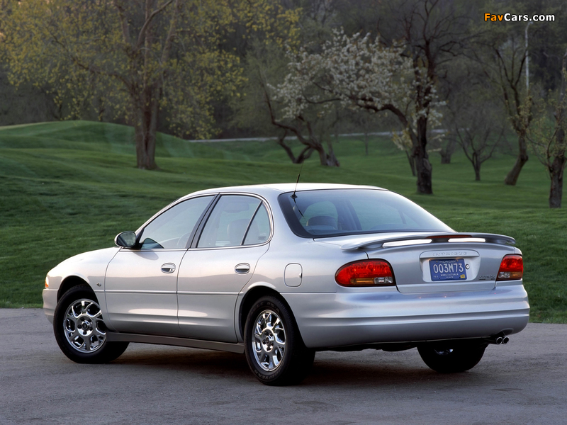 Oldsmobile Intrigue 1998–2002 images (800 x 600)