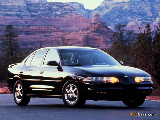 Oldsmobile Intrigue 1998–2002 pictures (640 x 480)
