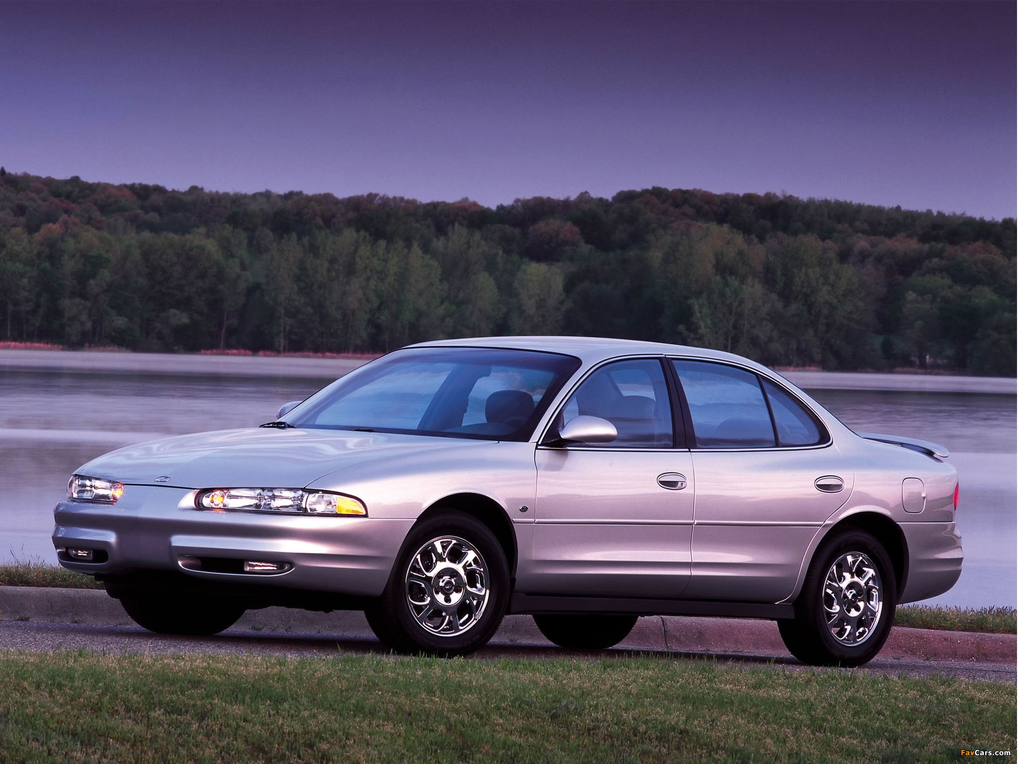 Pictures of Oldsmobile Intrigue 1998–2002 (2048 x 1536)