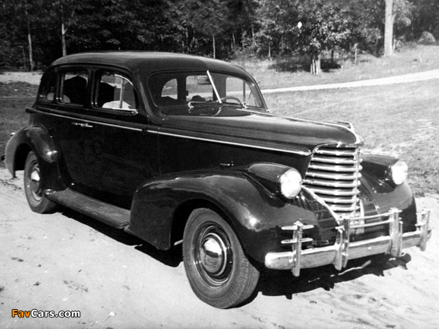 Pictures of Oldsmobile L38 4-door Sedan 1938 (640 x 480)