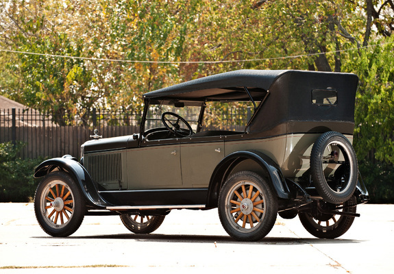 Oldsmobile Model 30-D Touring 1926 pictures