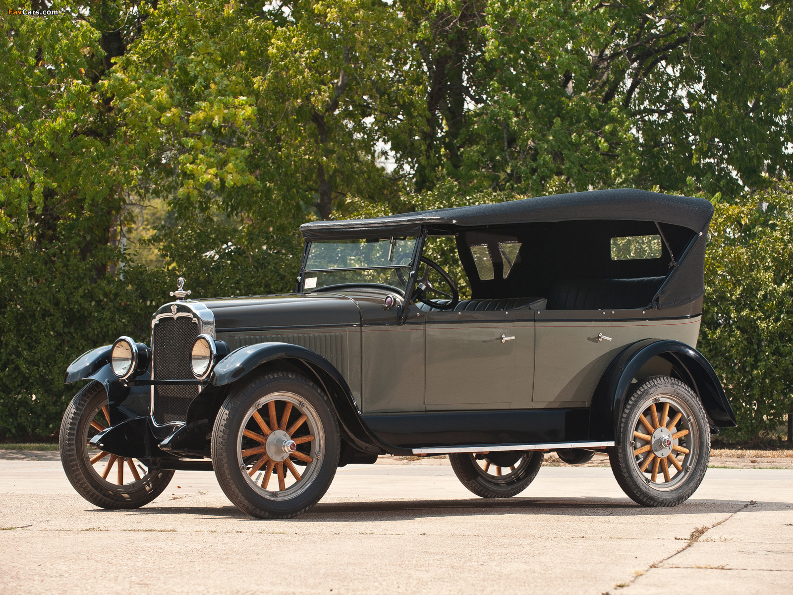 Pictures of Oldsmobile Model 30-D Touring 1926 (1600 x 1200)