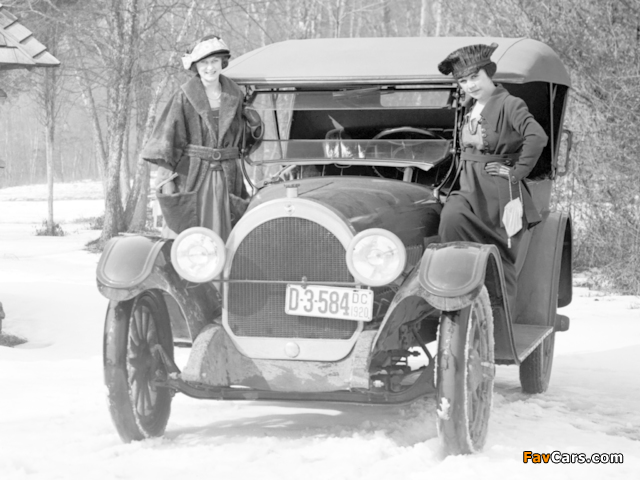 Photos of Oldsmobile Model 45 Touring 1917–18 (640 x 480)