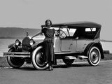 Pictures of Oldsmobile Model 47 Touring 1921