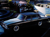 Pictures of Oldsmobile 98 Regency Sedan (X69) 1977