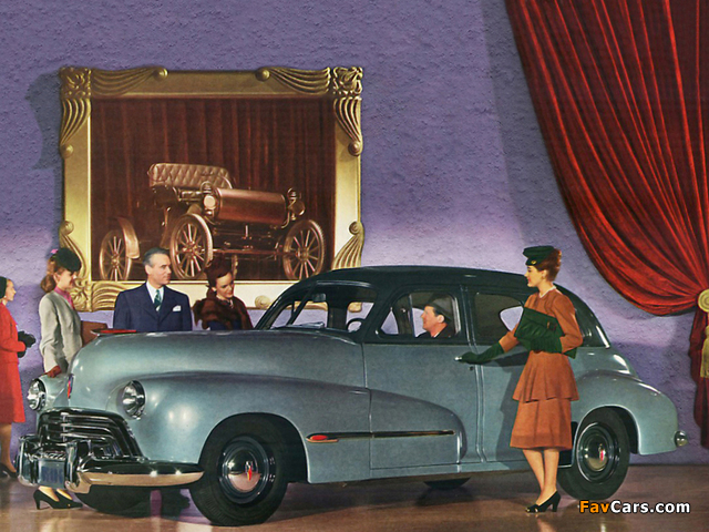 Images of Oldsmobile Special 66 Sedan (3519) 1946 (640 x 480)