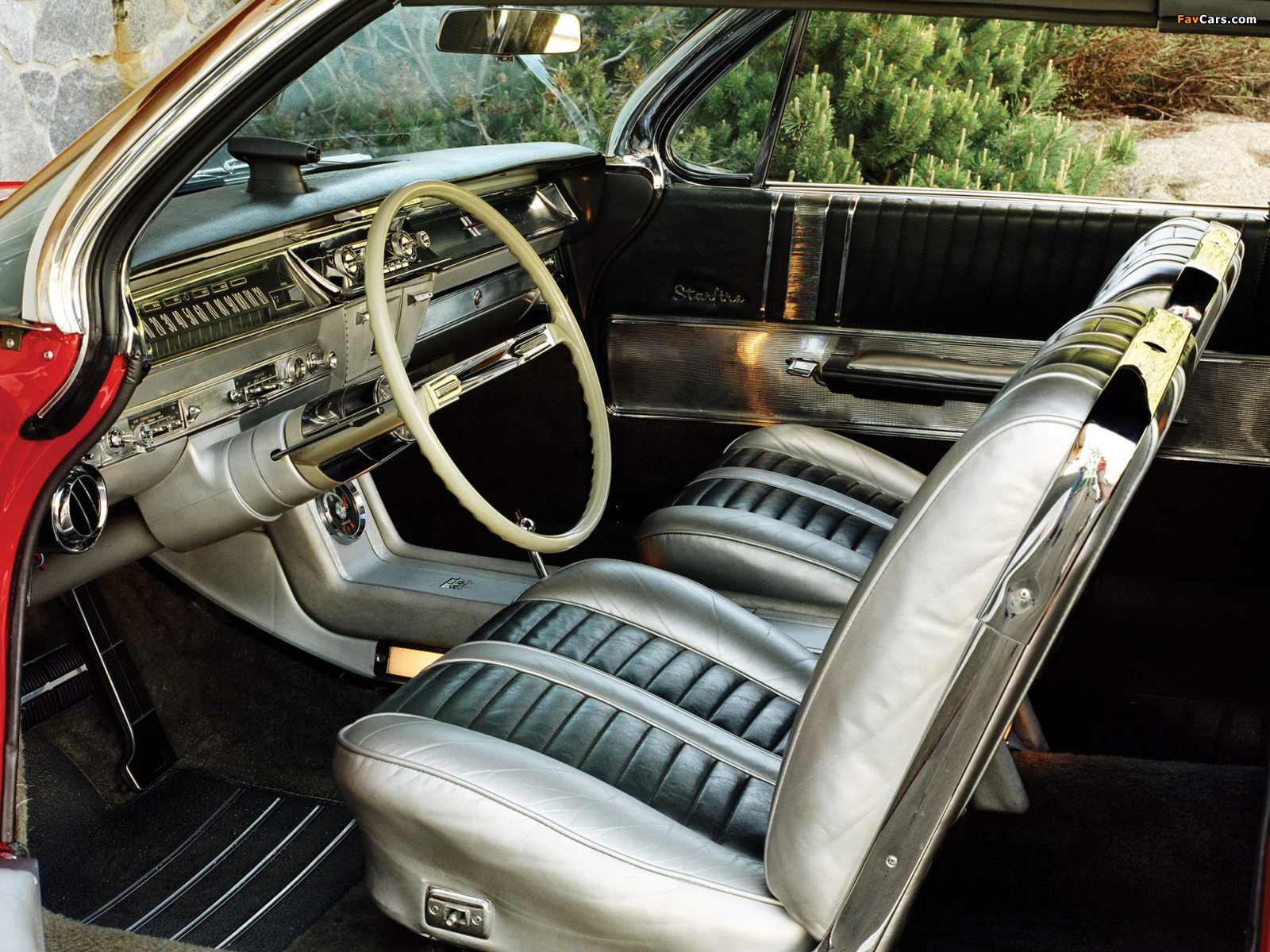 Photos of Oldsmobile Starfire Convertible 1962 (1600 x 1200)