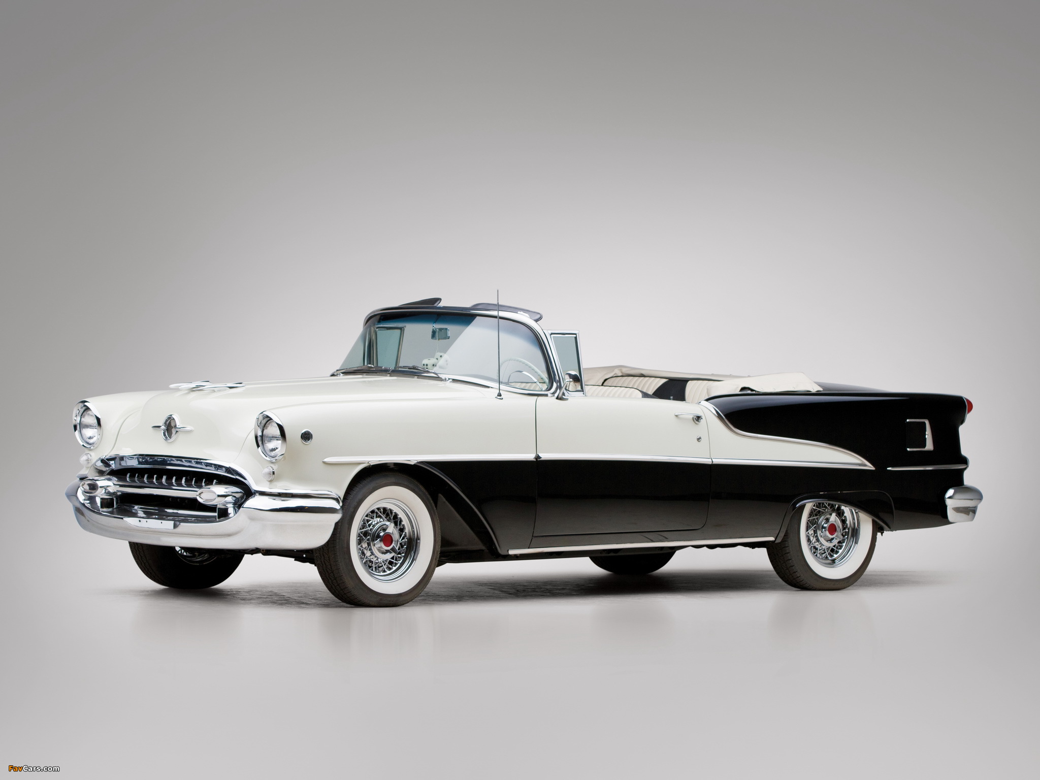 Oldsmobile Super 88 Convertible (3667DTX) 1955 pictures (2048 x 1536)