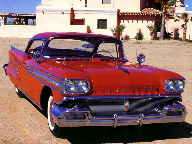Photos of Oldsmobile Super 88 Holiday Coupe (3637SD) 1958 (800 x 600)