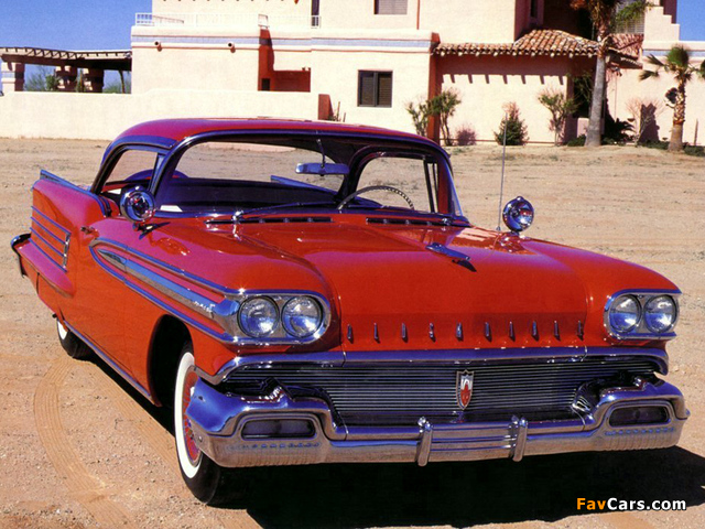 Photos of Oldsmobile Super 88 Holiday Coupe (3637SD) 1958 (640 x 480)