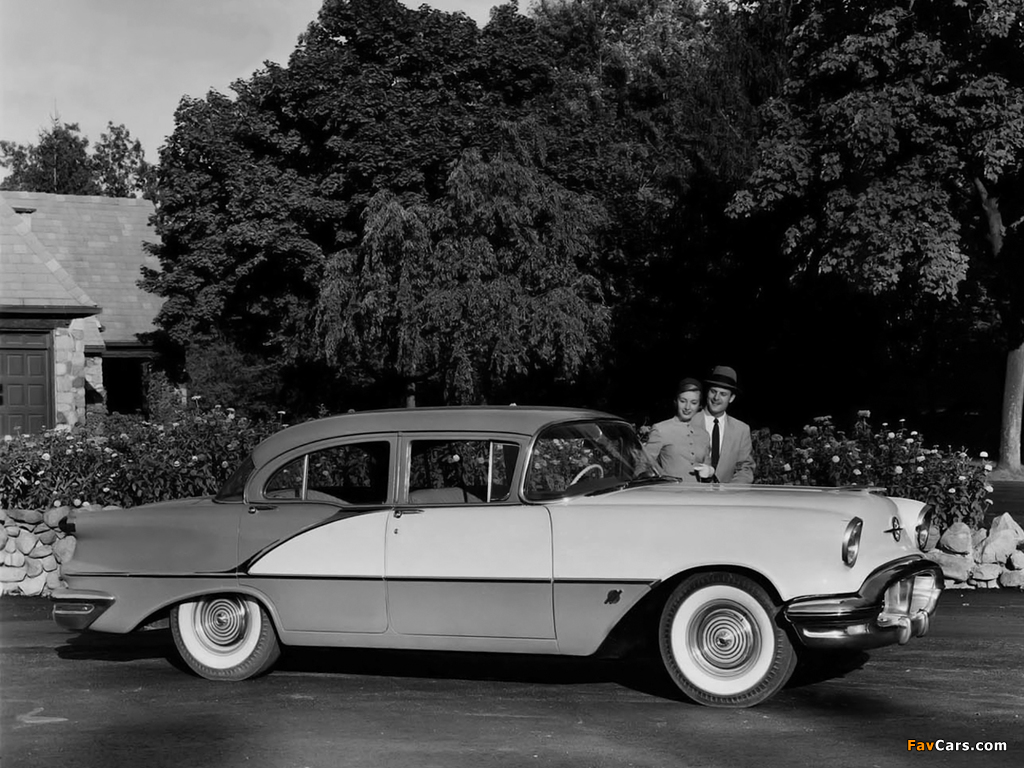 Pictures of Oldsmobile Super 88 Sedan 1956 (1024 x 768)