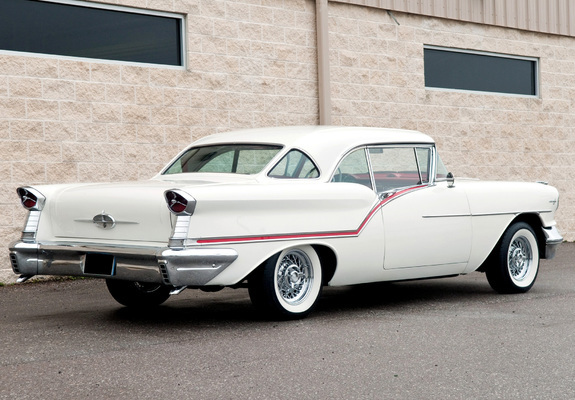 Pictures of Oldsmobile Super 88 Holiday Coupe (3637SD) 1957