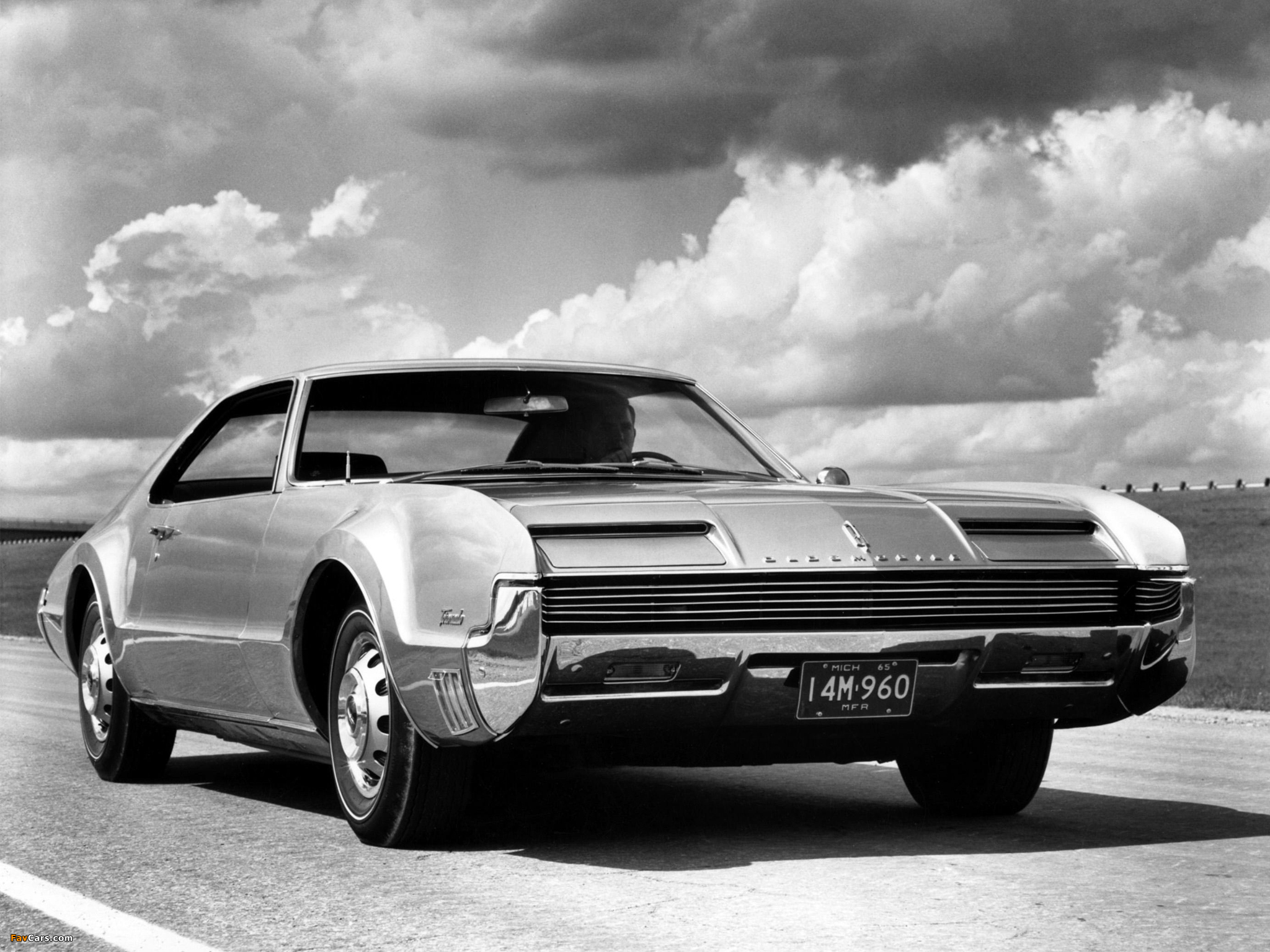Oldsmobile Toronado (9487) 1966 images (2048 x 1536)