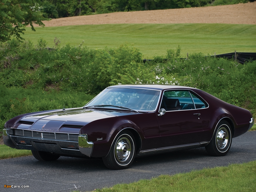 Oldsmobile Toronado 1966 wallpapers (1024 x 768)