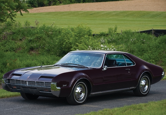 Oldsmobile Toronado 1966 wallpapers