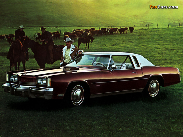 Oldsmobile Toronado 1975 images (640 x 480)