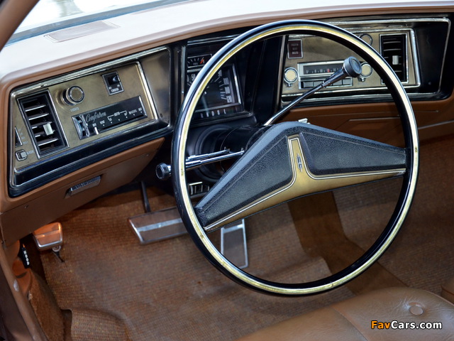 Photos of Oldsmobile Toronado (Y57) 1972 (640 x 480)